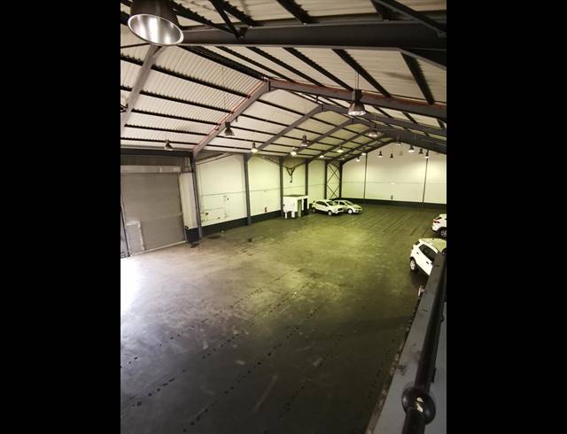 1,300M² WAREHOUSE TO LET IN AIRPORT INDUSTRIA